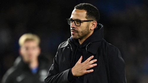 Sindiran Pedas! Bintang Chelsea Sebut Liam Rosenior Cuma “Guru Pengganti”